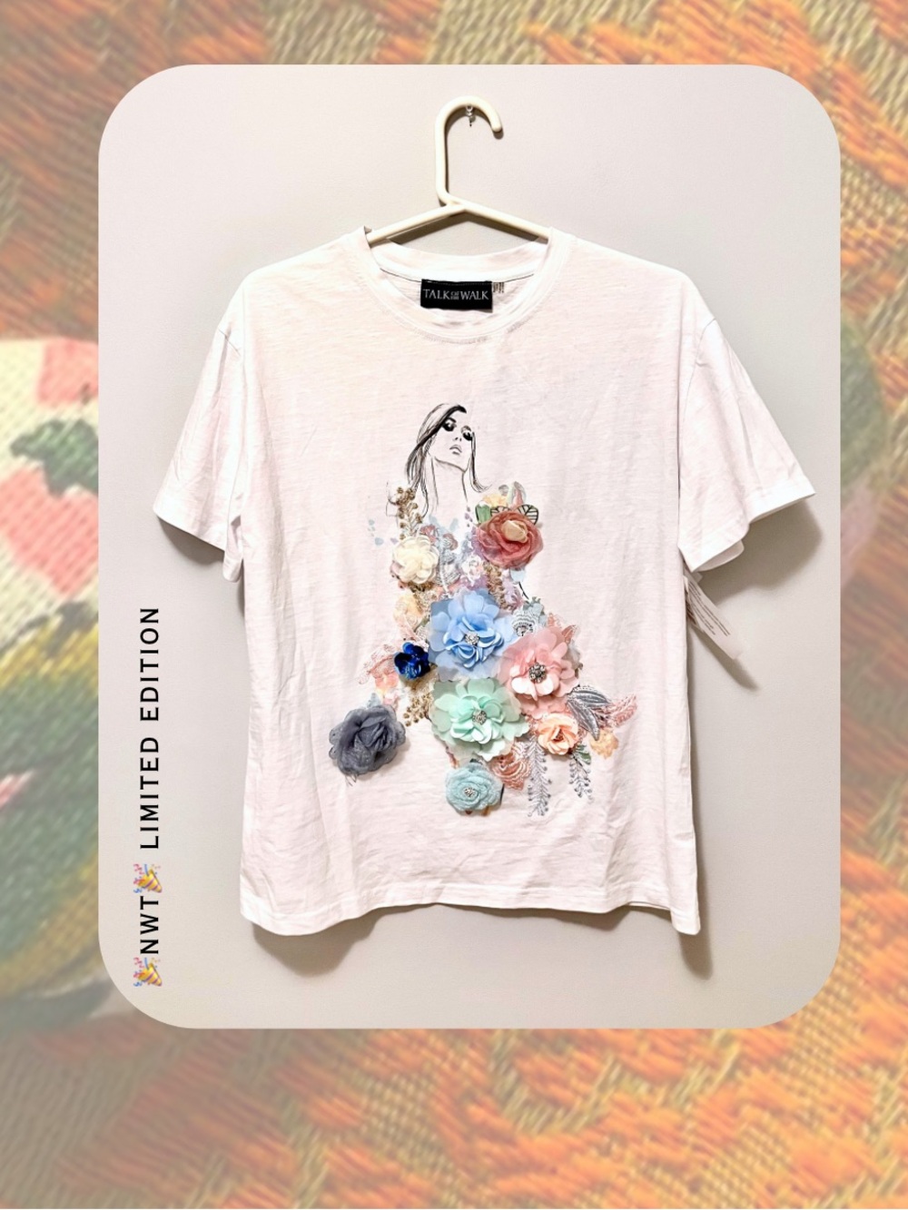 🏷️🎉🆕 abstract lady 3D floral embellishments white short sleeved tee